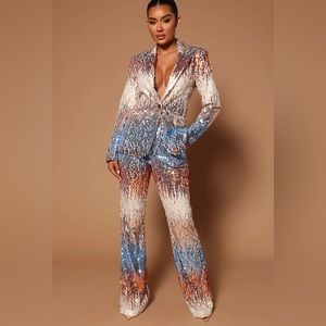 Fashionnova Luxe Evalyn Sequin Blazer and pants - Blue/Gold size small